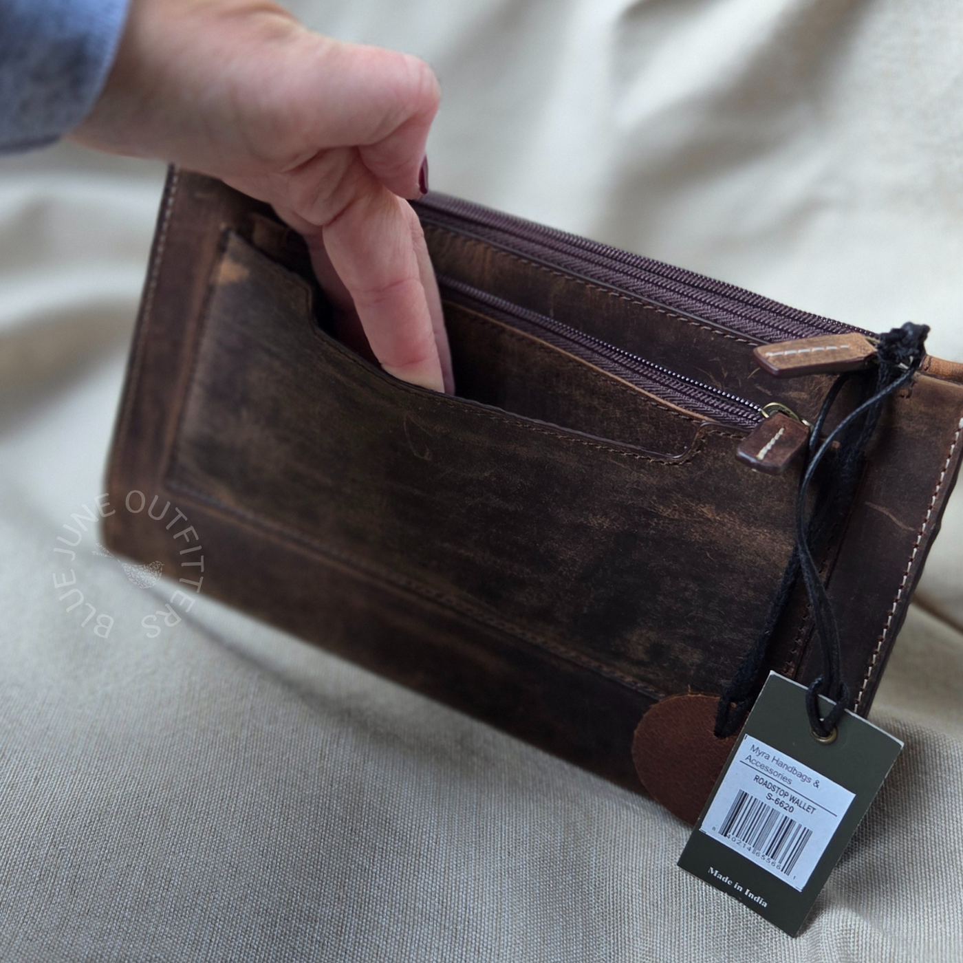 Myra Roadstop Wallet – Stylish Leather Wallet for Women