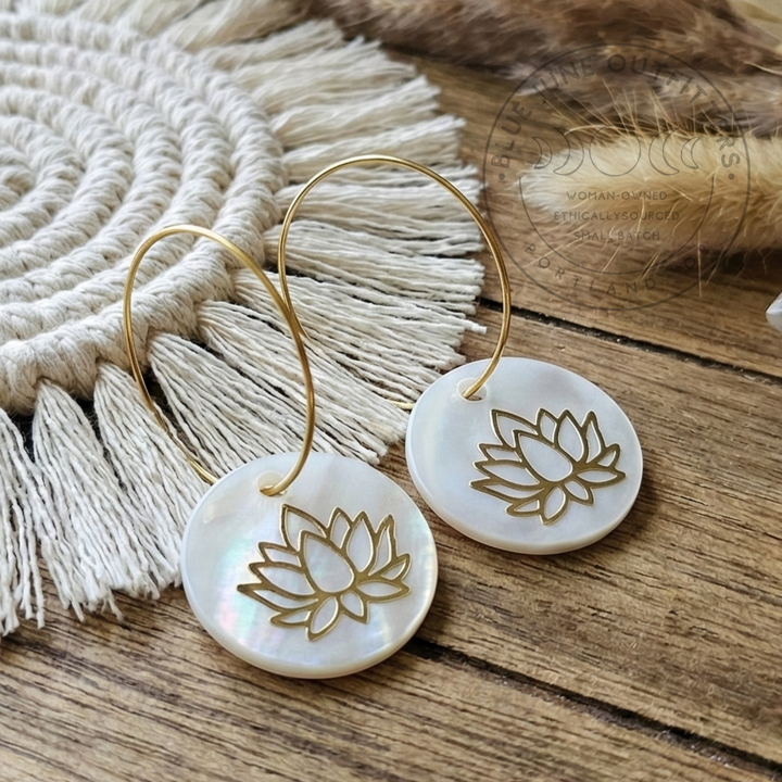 Mother of Pearl Lotus Flower Hoop Earrings – 18K Gold Plated