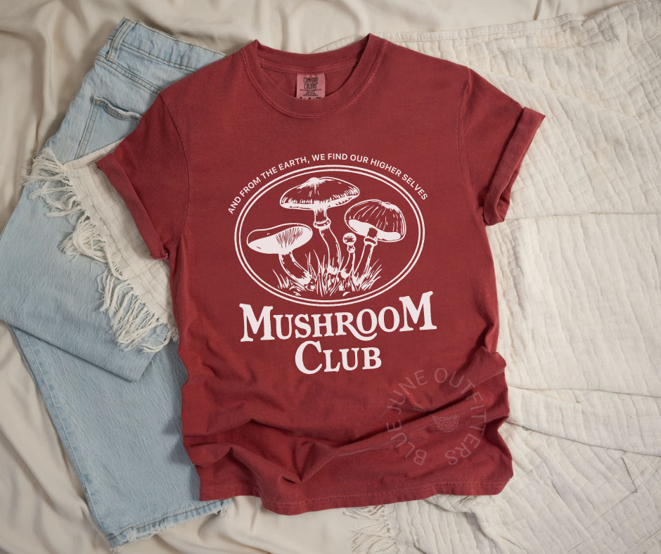 🌿 MUSHROOM CLUB TEE | GROOVY VINTAGE INSPIRED TEE