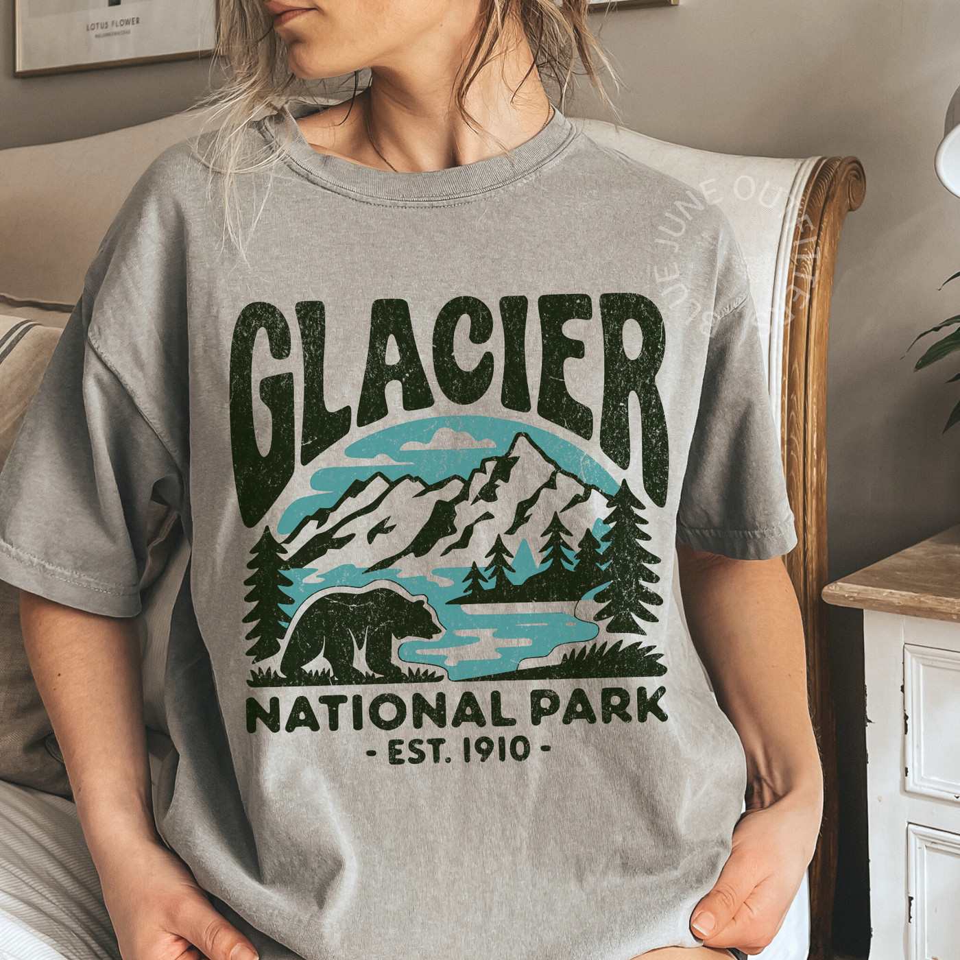 GLACIER NATIONAL PARK | COMFORT COLORS GRAPHIC TEE