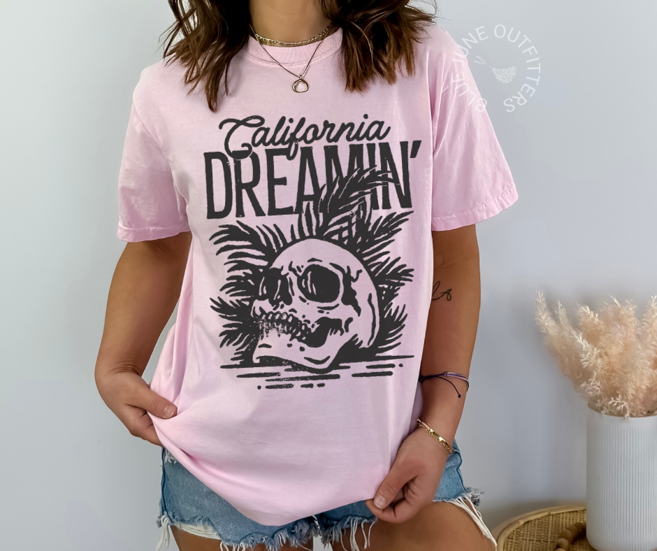 California Dreamin' Desert Skull | Comfort Colors® Tee