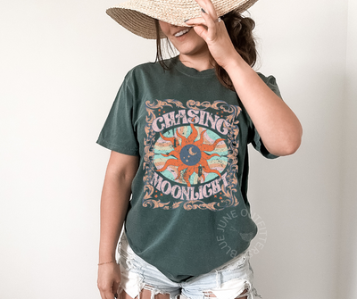 CHASING MOONLIGHT | RETRO BOHO CELESTIAL TEE