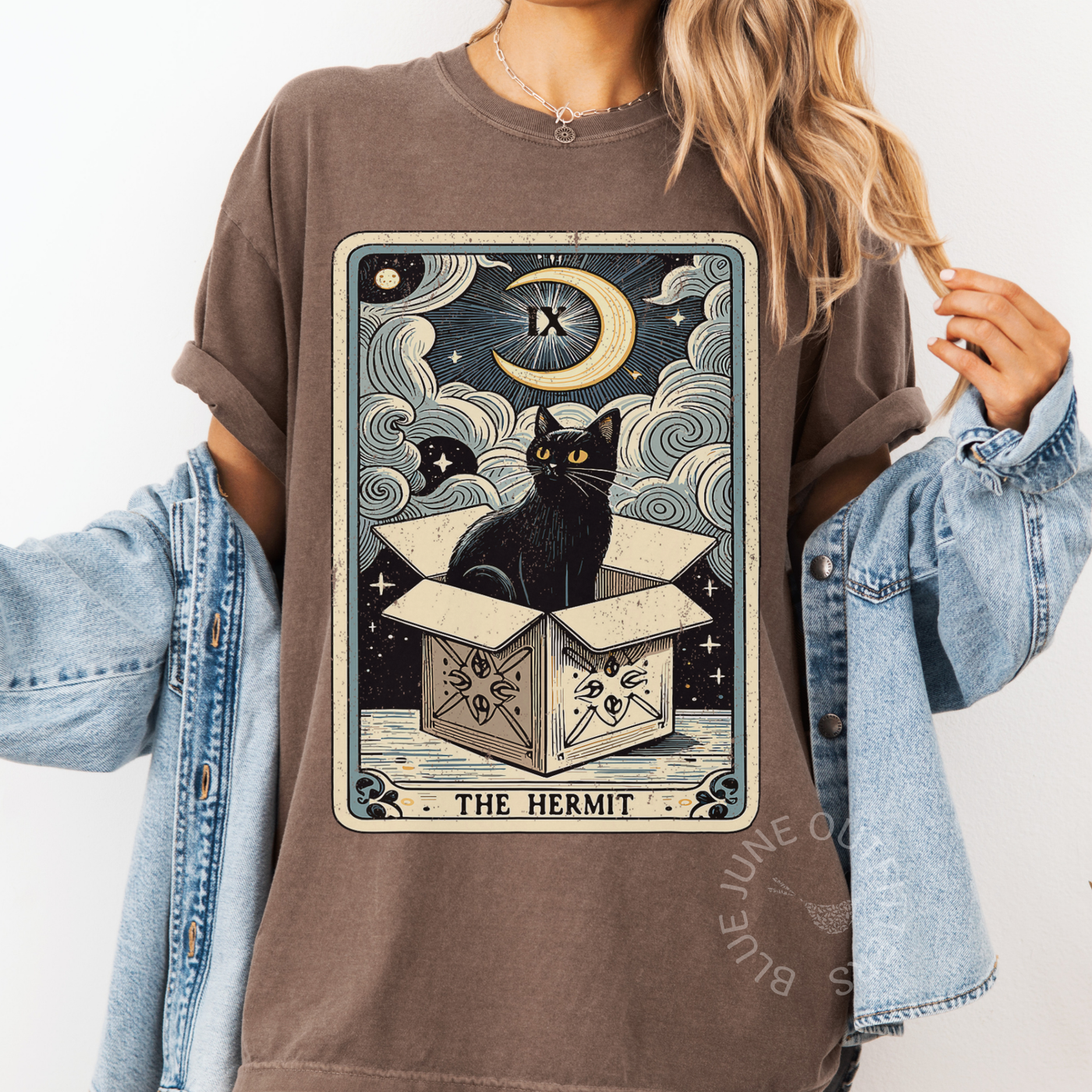 THE HERMIT CAT TAROT TEE | FUNNY WITCHY CAT SHIRT