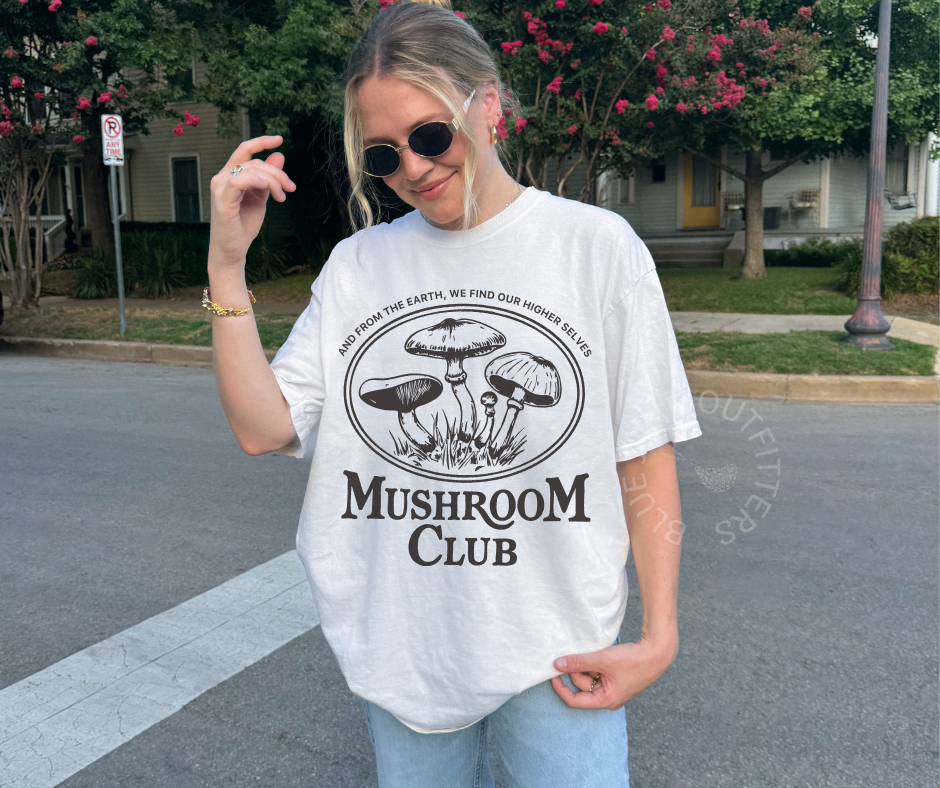 🌿 MUSHROOM CLUB TEE | GROOVY VINTAGE INSPIRED TEE