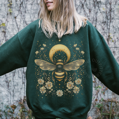 Celestial Bee & Moon Graphic Sweatshirt – Cozy Witchy Bohemian Crewneck