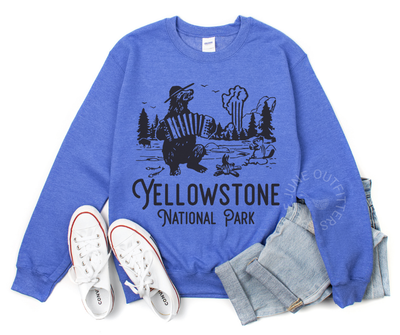 RETRO YELLOWSTONE NATIONAL PARK | COZY SWEATSHIRT