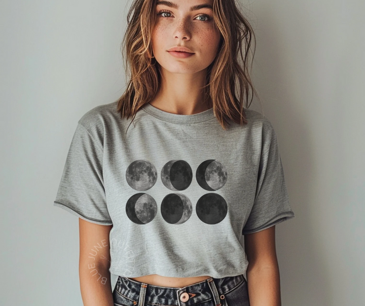 Moon Phases Cropped Tee – Festival Style Moon Graphic T-Shirt