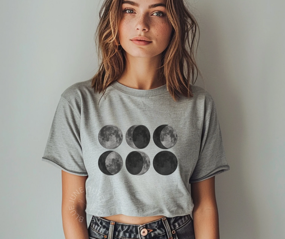 Moon Phases Cropped Tee – Festival Style Moon Graphic T-Shirt