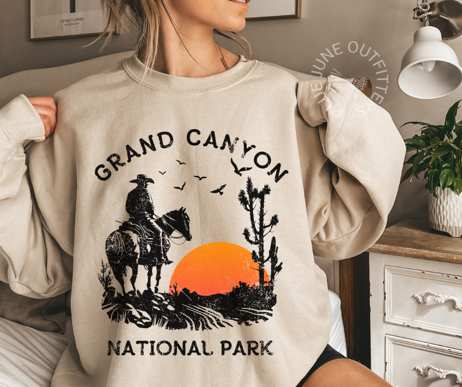 Grand Canyon National Park | Cozy Crewneck Sweatshirt