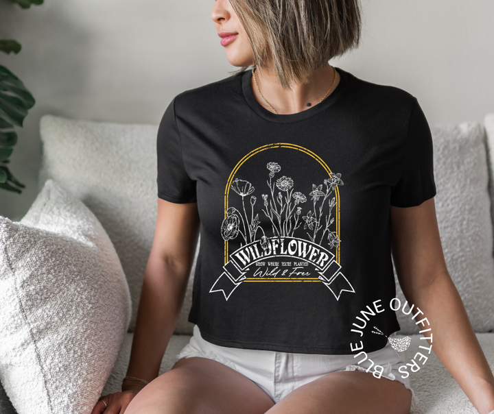 Women's Hippie Wildflowers Cropped Tee