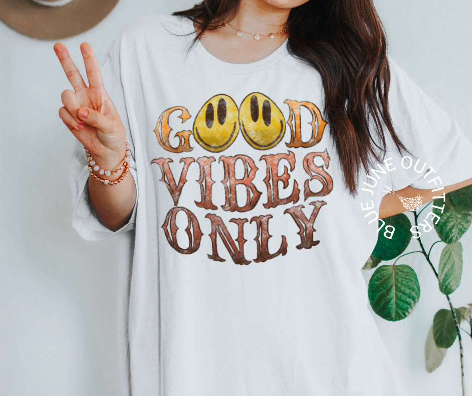 Good Vibes Only | 90's Vibes Comfort Colors® Tee