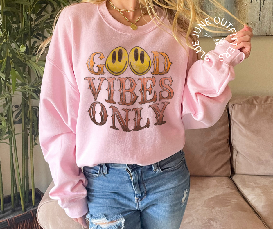 Good Vibes Only | 90's Vibes Crewneck Sweatshirt
