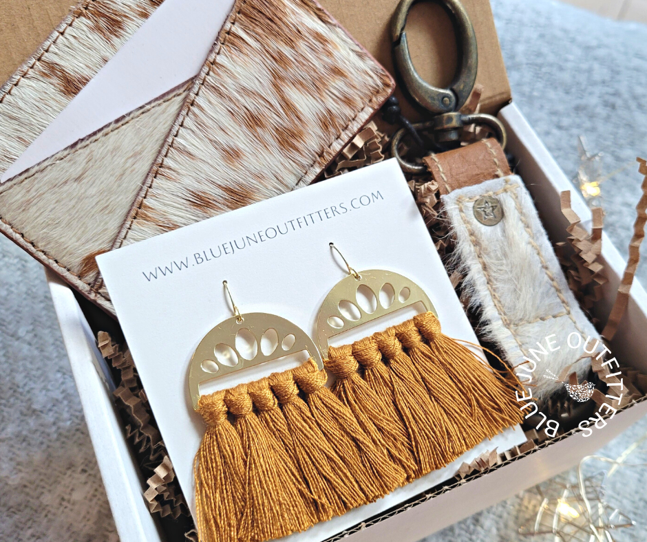 The Country Girl | Leather & Fringe Earrings Gift Box